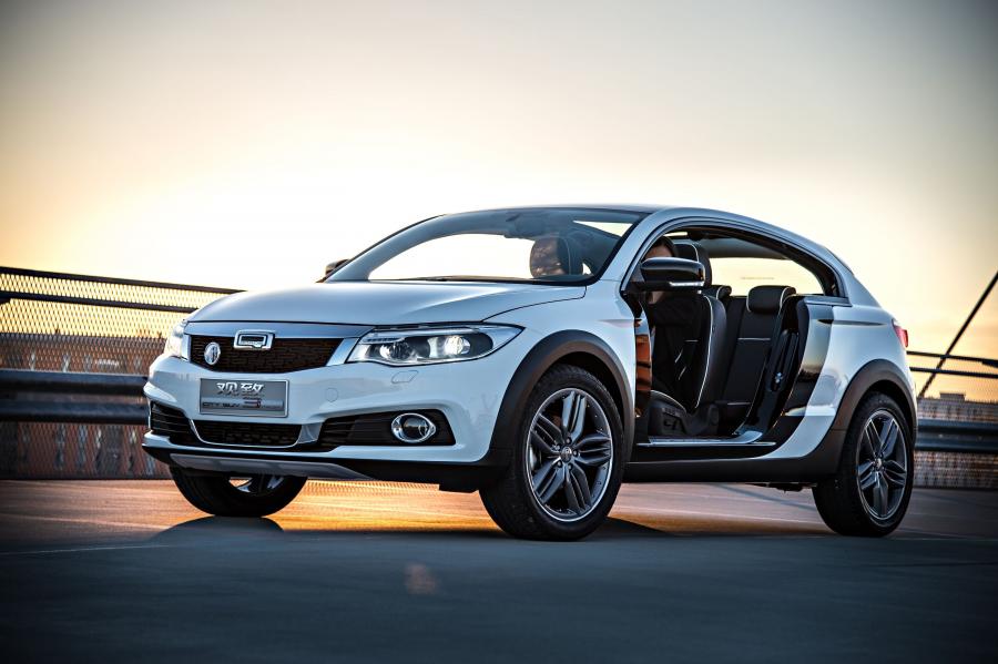  Qoros 3 City SUV Concept 2014 года  (фото 1 из 7)